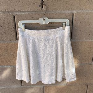 Rue21 cream floral lace skirt